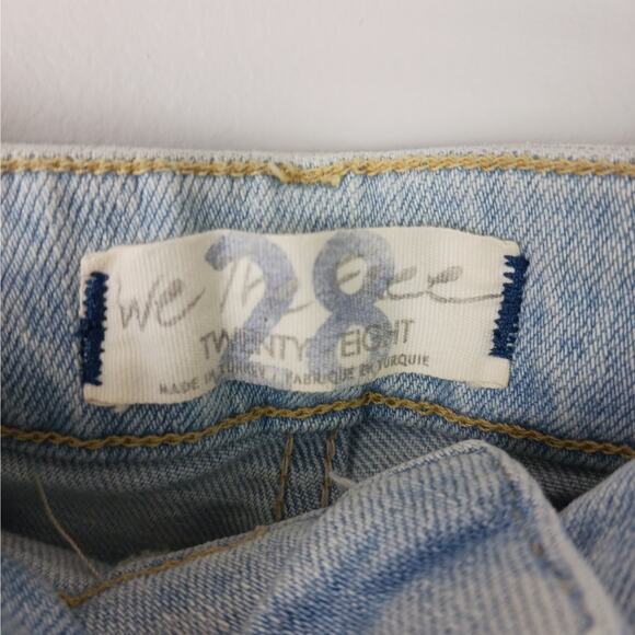 We The Free SZ 28 Hi Slim Straight Jean Light Wash OB893091 - Picture 4 of 6